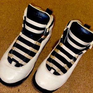 Jordan 10 prem size 6